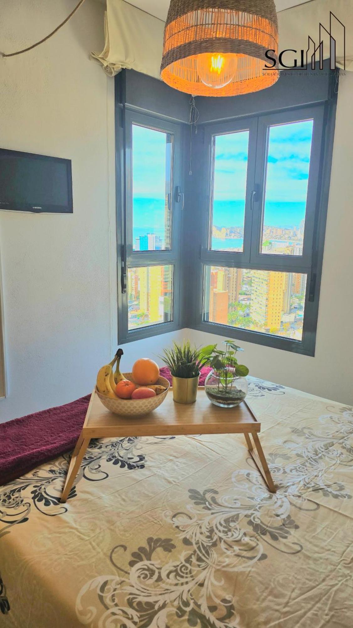 Апартаменты Bahia Views - Premium Torres D' Oboe Бенидорм Экстерьер фото